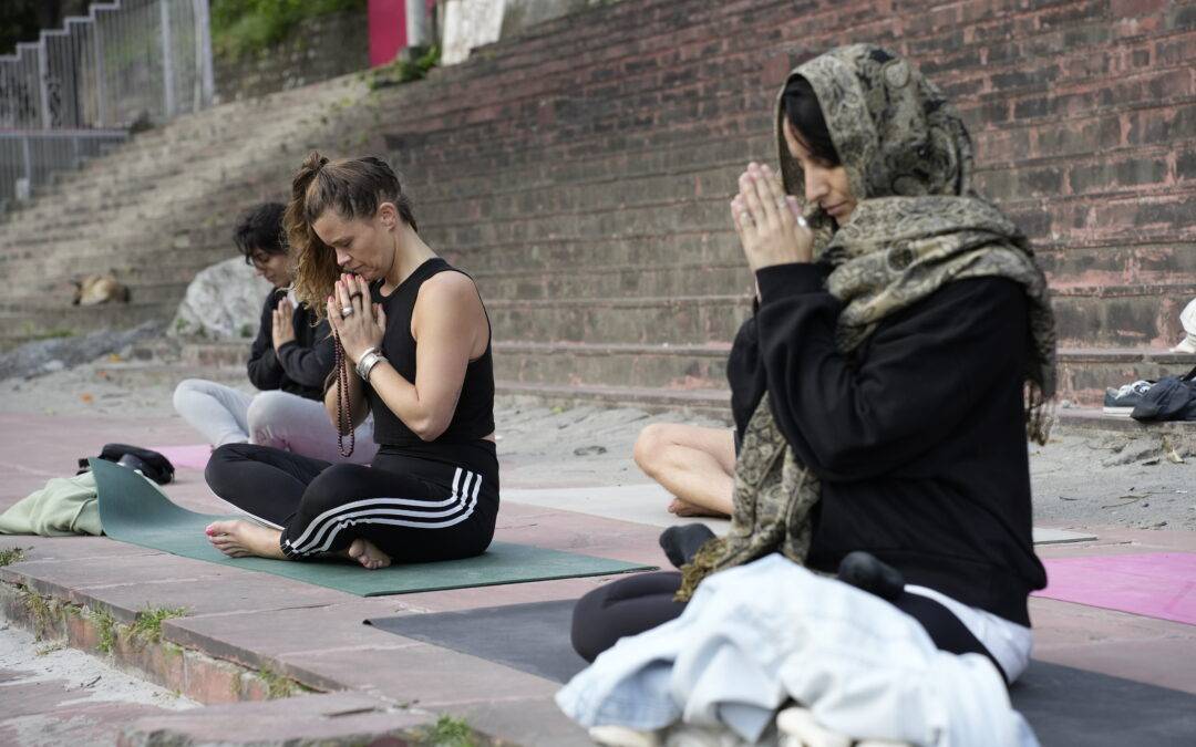 Living the Yogic Lifestyle: Lessons Beyond the Mat in Rishikesh